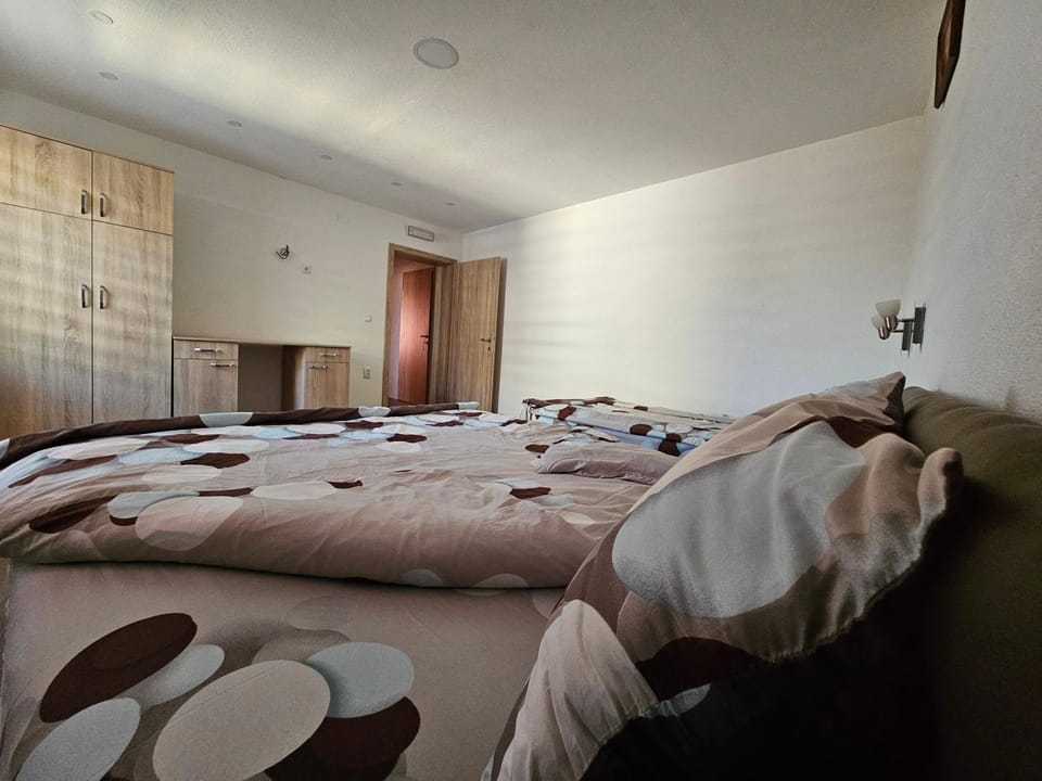 Villa Hristi Bed and Breakfast in Municipality of Ohrid, North Macedonia