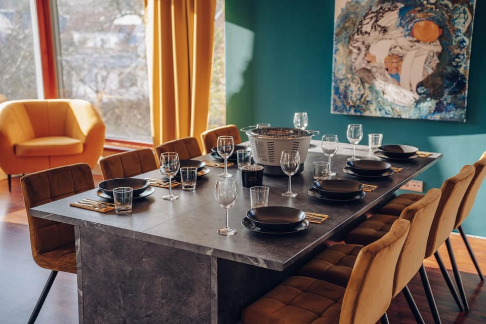 Dining area, Food, kitchen