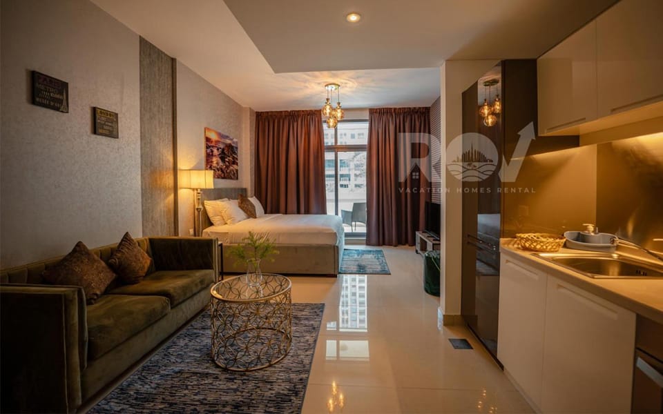 Bed, TV and multimedia, Kitchen or kitchenette, Living room, Photo of the whole room, Seating area, Bedroom