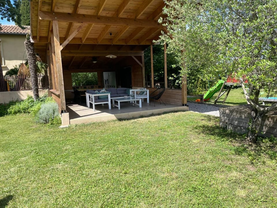 Patio, Natural landscape, Garden, Garden view