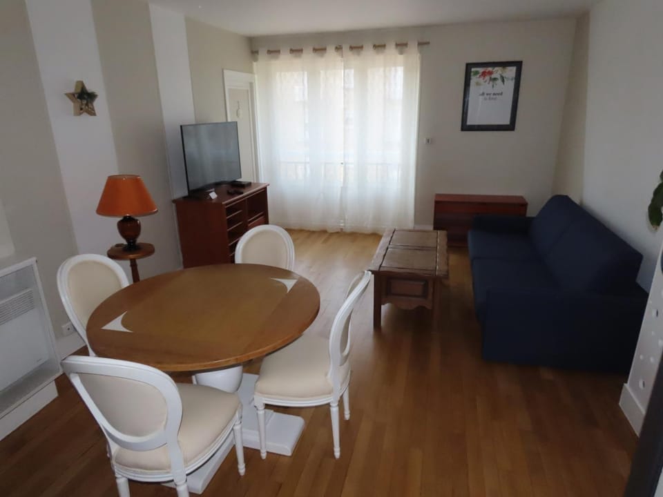 La Halte Fougeraise Apartment in Fougères