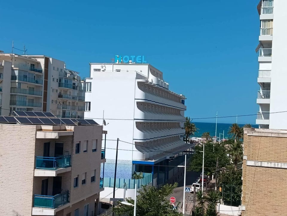 Apartamento Alejandro Gandia Playa con vistas al mar, parking! Apartment in Safor