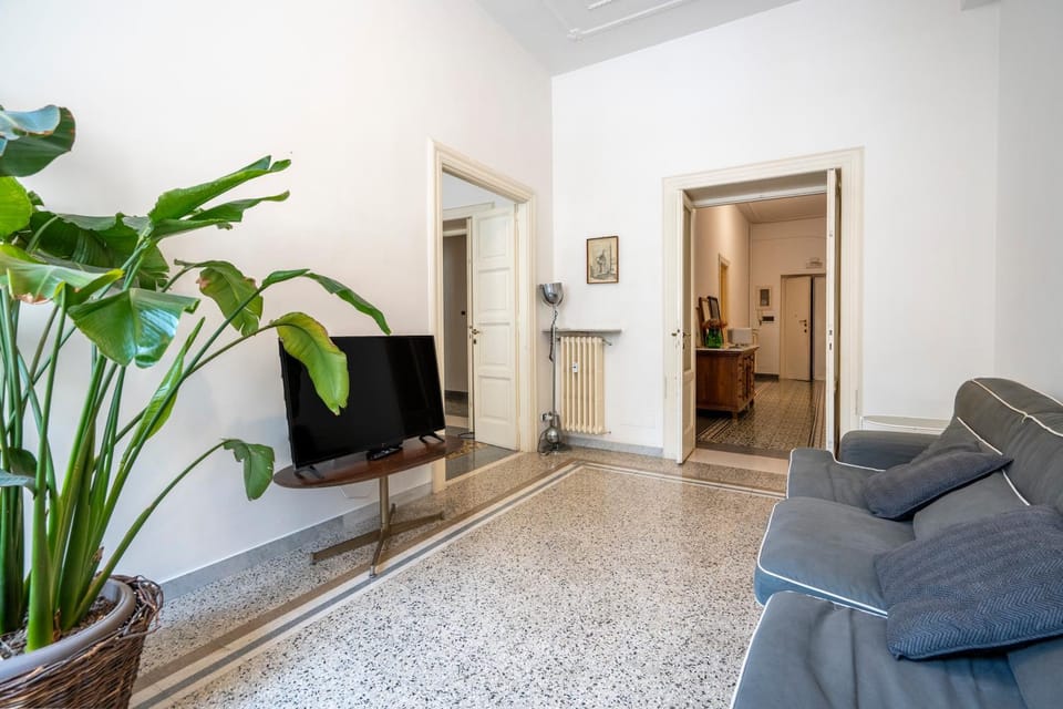 Zaum House, quartiere Umbertino. 120 mq Apartment in Bari