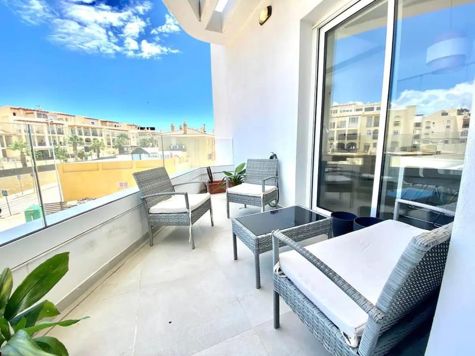 Balcony/Terrace, Balcony/Terrace