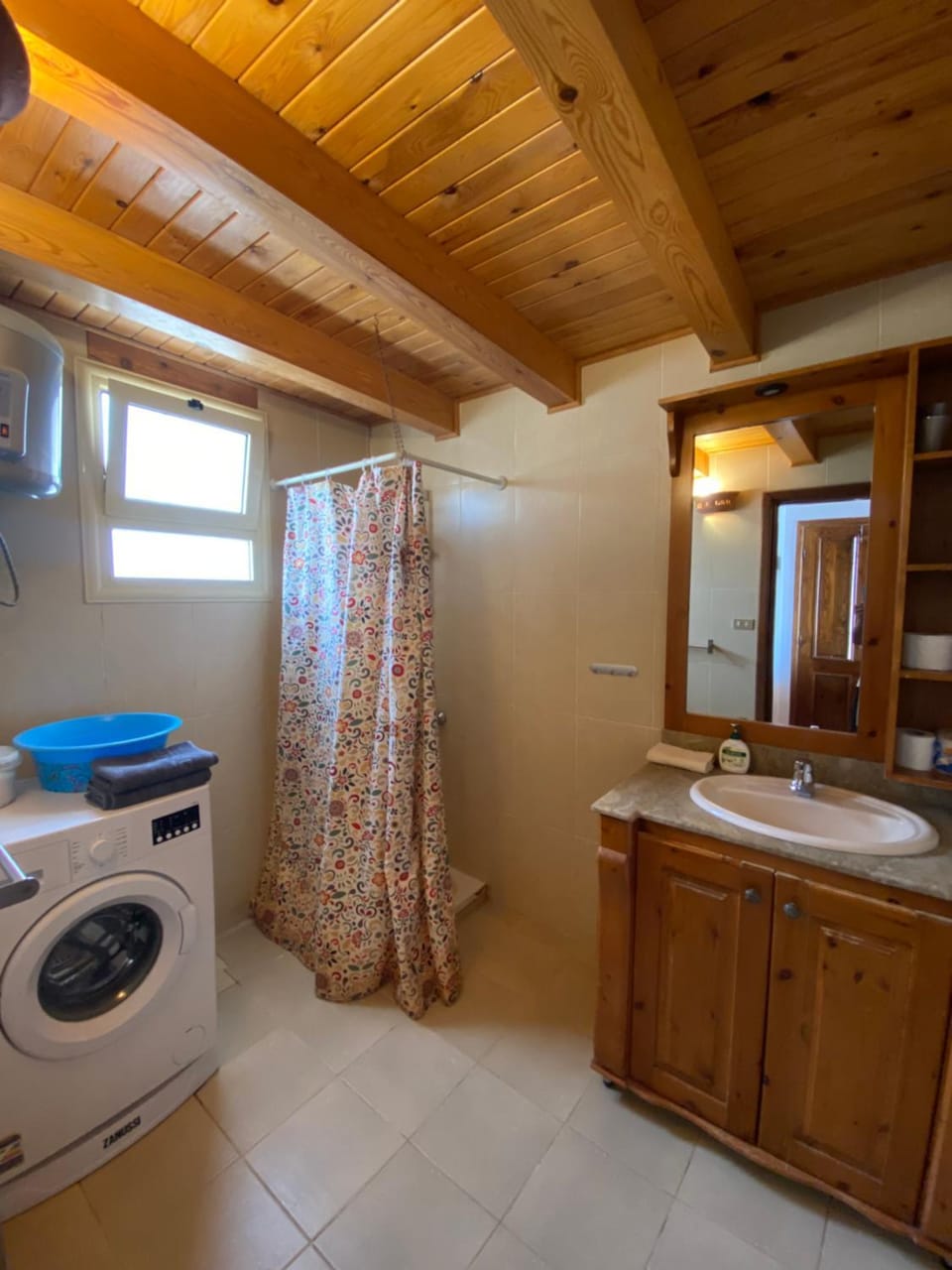 Shower, washing machine