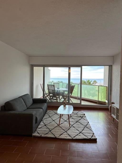 Appartement 4-5 pers vue mer Apartment in Canet-en-Roussillon