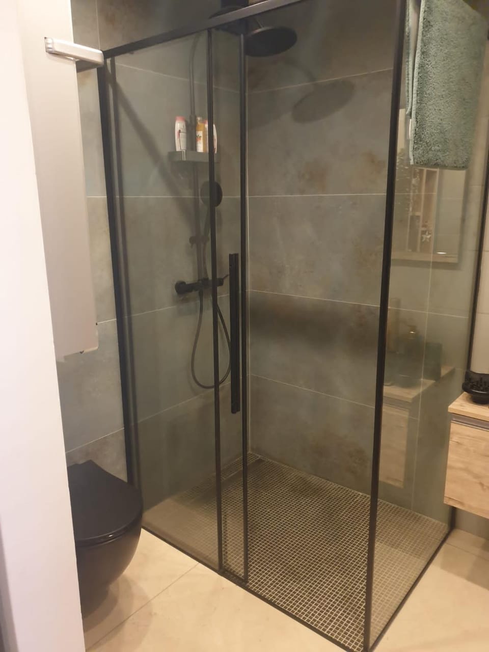 Shower, Bathroom