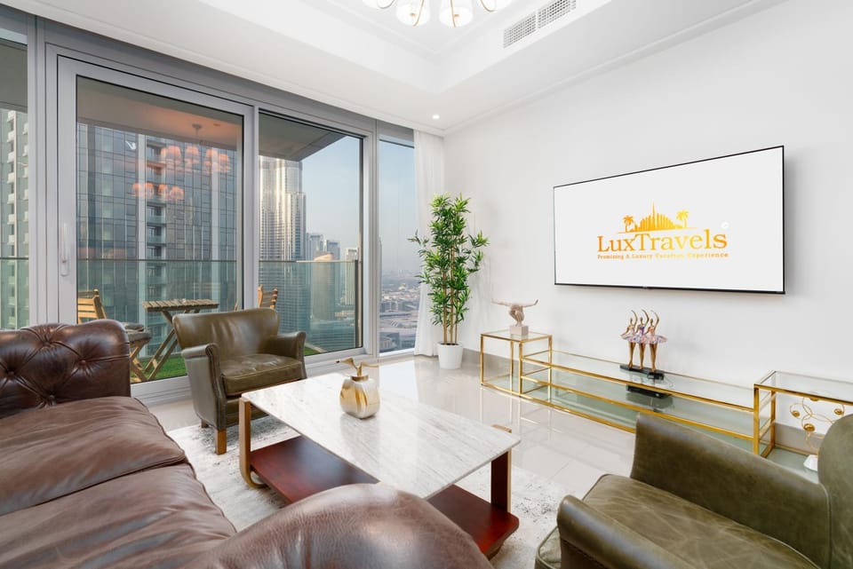 Lux BnB Opera Grand Burj Sea & Fountain View Apartment in Dubai