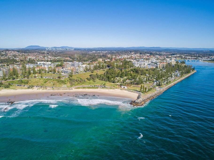 Beachcalmer2 Apartment in Port Macquarie