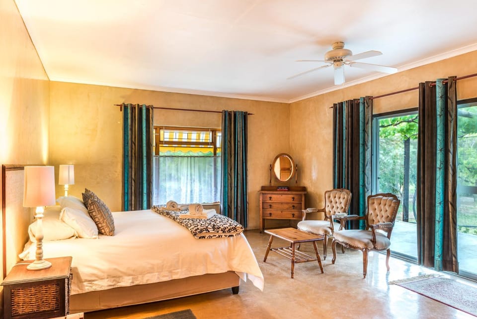 Karoo Lodge Bed and Breakfast in Western Cape