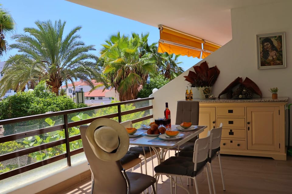 Patio, View (from property/room), Balcony/Terrace, Seating area