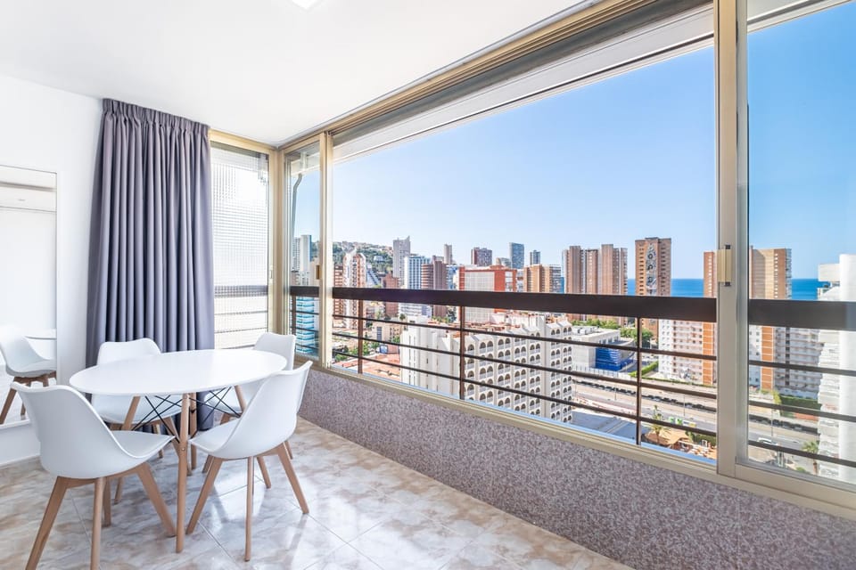 Day, View (from property/room), Living room, Dining area, City view, Sea view