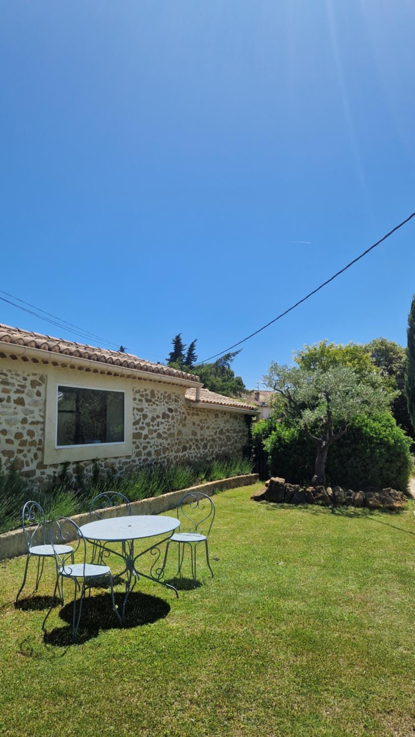 Chambre mezzanine Vacation rental in Provence-Alpes-Côte d'Azur