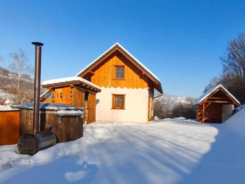 Horná chata u Bratrikov Chalet in Slovakia