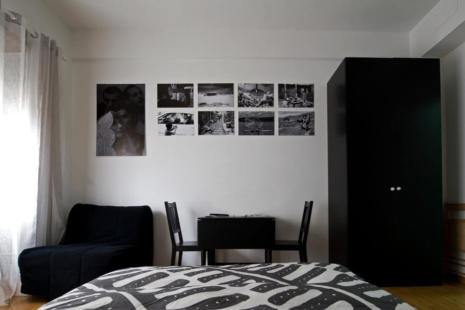 The Photos Room B&B Bed and Breakfast in Rome