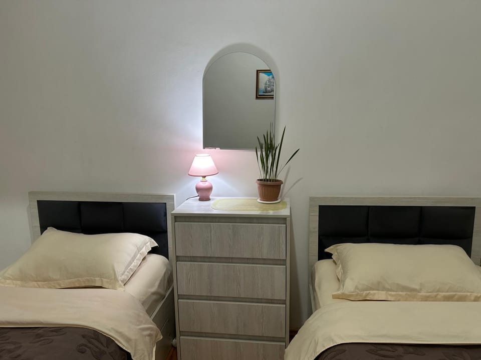 Humo Family Home - отдельная комната в общей квартире Vacation rental in Europe