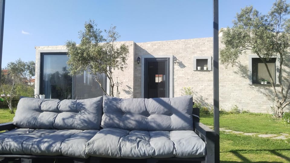 Cottage Villa in İzmir Province