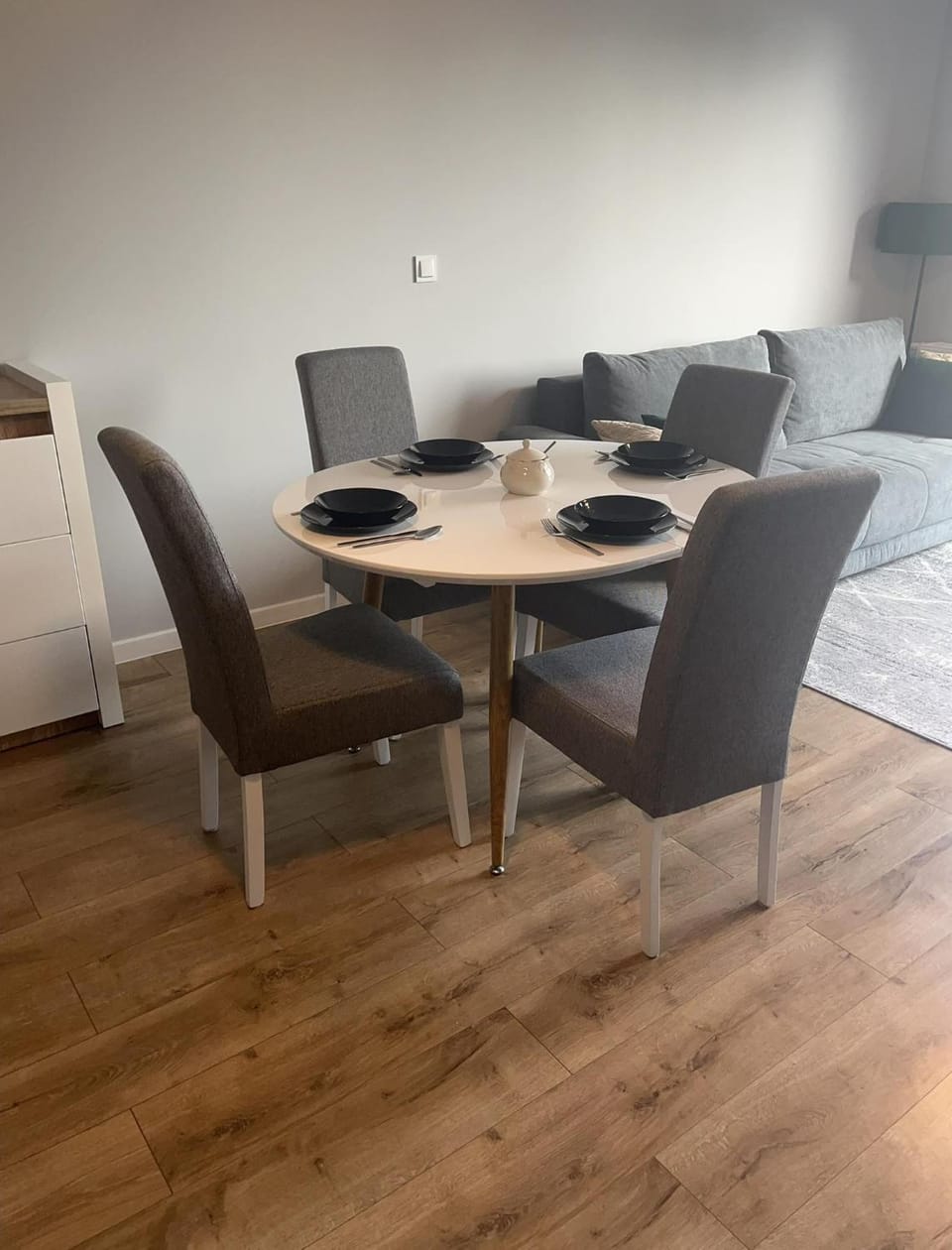 Apartament Nowoczesny w Centrum Torunia/podziemny parking i winda Apartment in Greater Poland Voivodeship