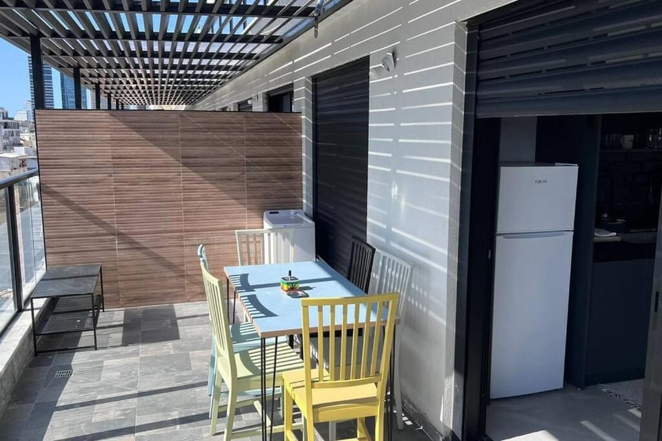 New Large STUDIO flat in Tel Aviv 47 Apartment in Tel Aviv-Yafo