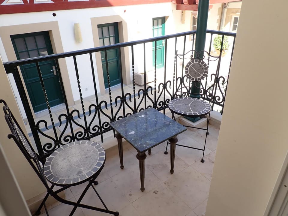 Patio, Balcony/Terrace