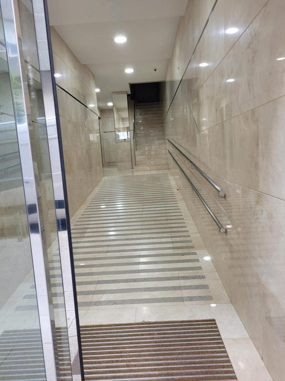 6 HABITACIONES, ALOJAMIENTO COMPLETO EN PLENO CENTRO Apartment in Santiago de Compostela