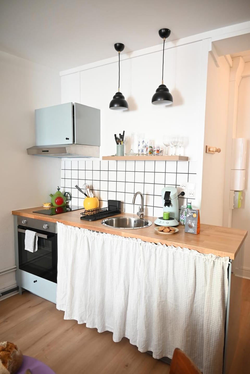 Kitchen or kitchenette, Food and drinks, minibar, pet friendly, stove