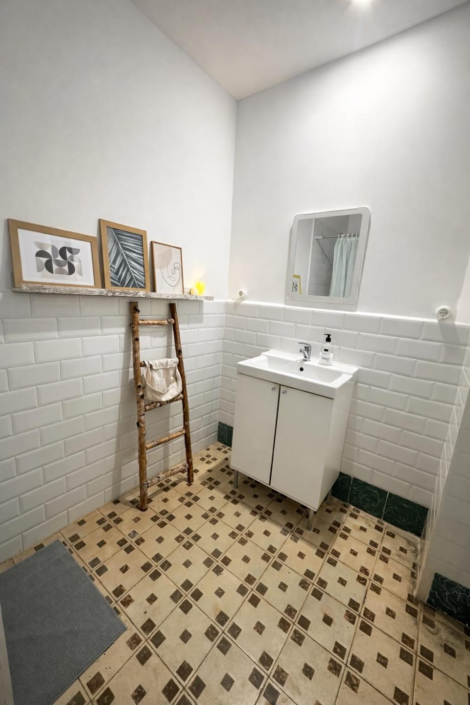 3-Habitación doble en Ruzafa con baño privado Vacation rental in Valencia