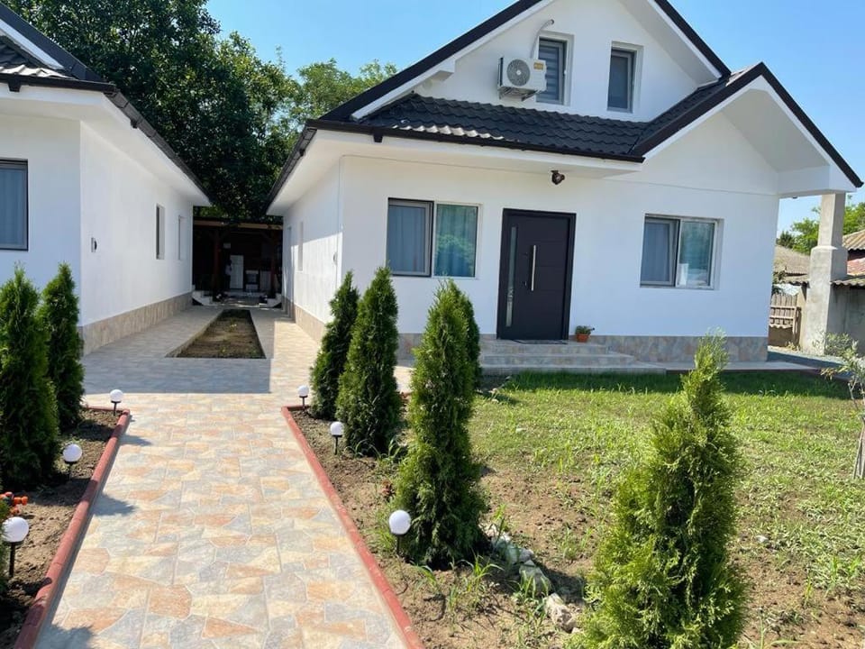 CAZARE EDI House in Constanța County