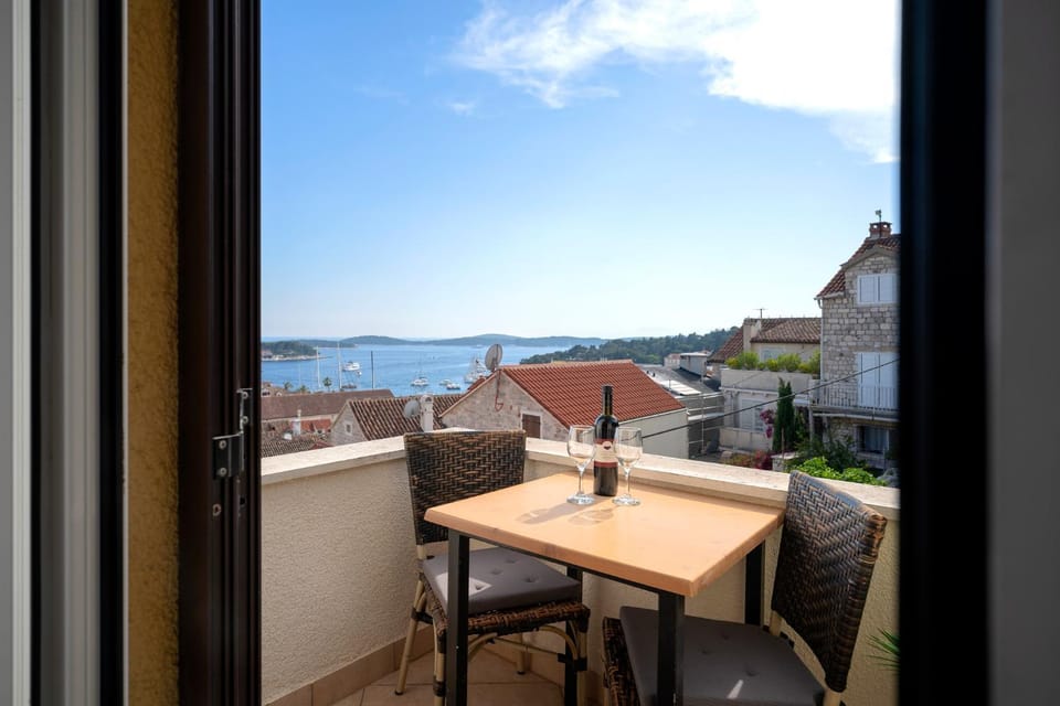 Day, View (from property/room), Balcony/Terrace, Sea view