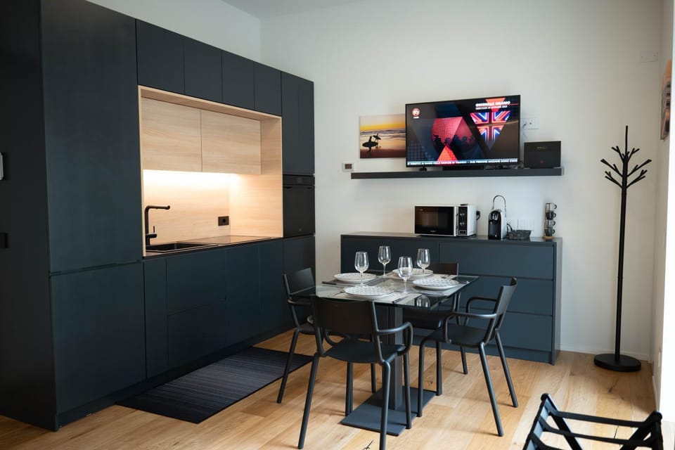 TV and multimedia, Seating area, minibar