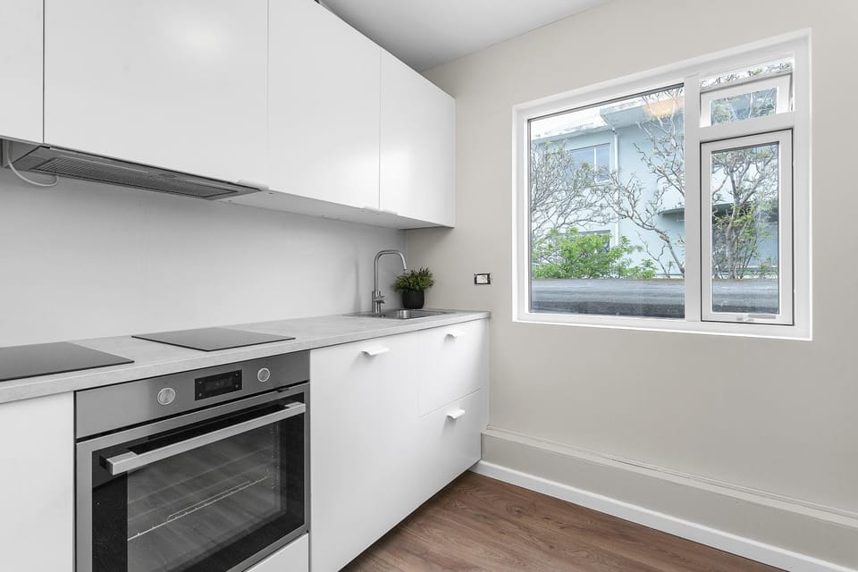 Communal kitchen, kitchen