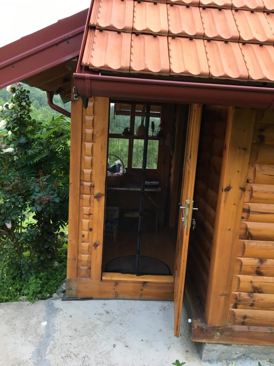 Brvnara Ruska sauna Chalet in Zlatibor District, Serbia