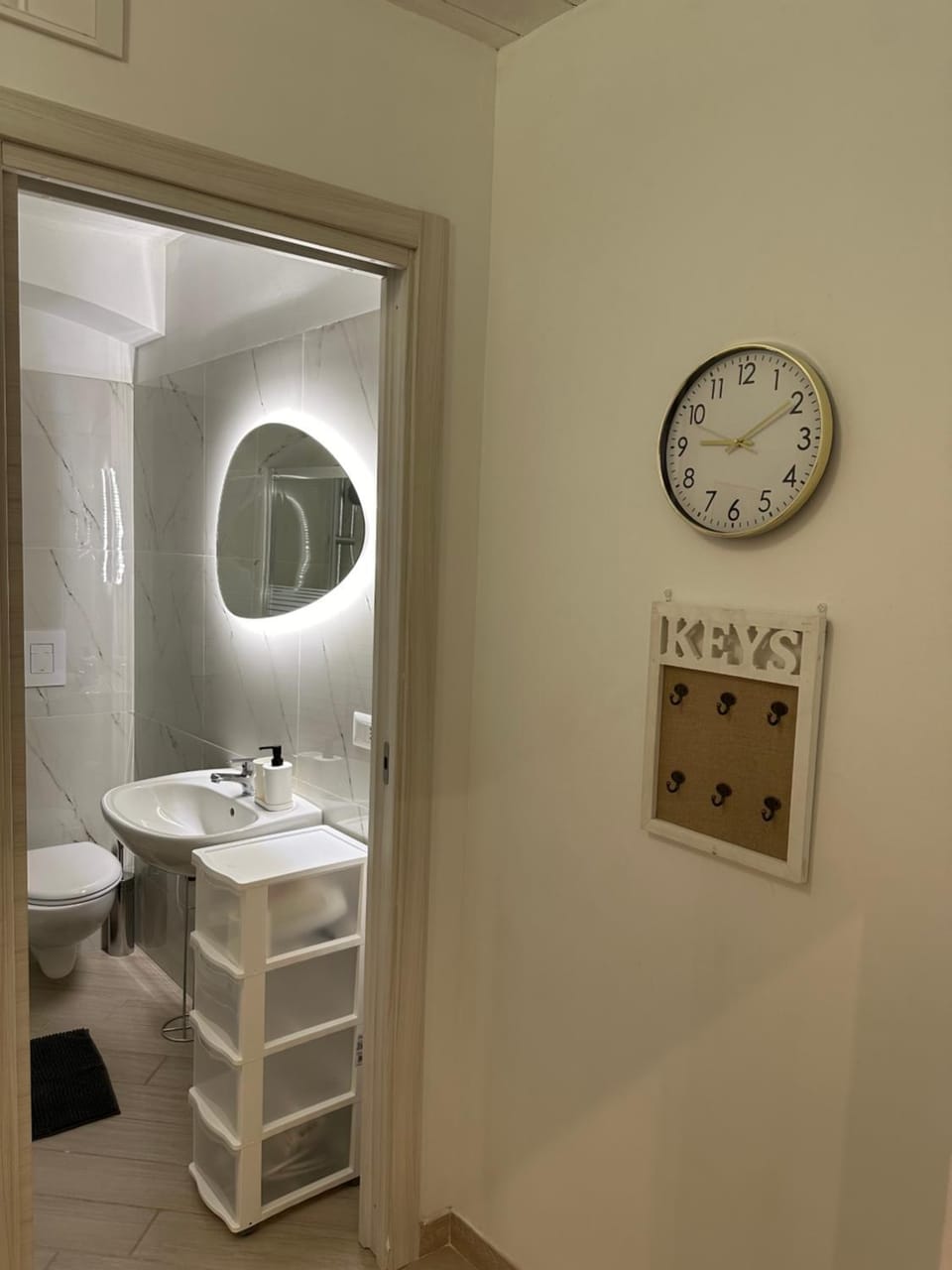 Toilet, Bathroom