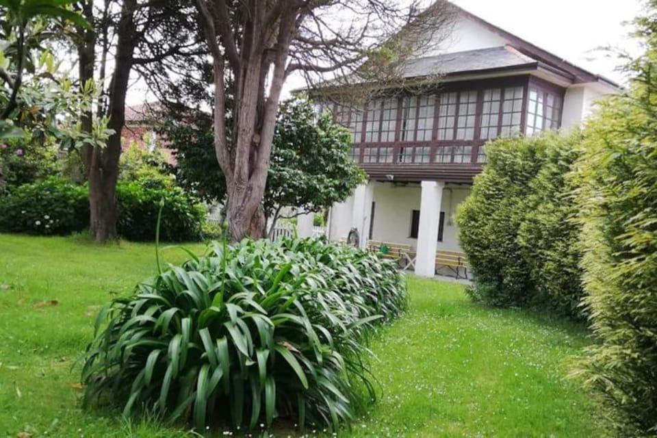 Preciosa casa familiar con jardín House in Asturias
