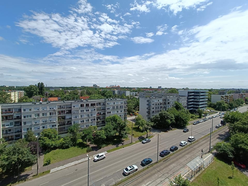 Neighbourhood, City view, Street view