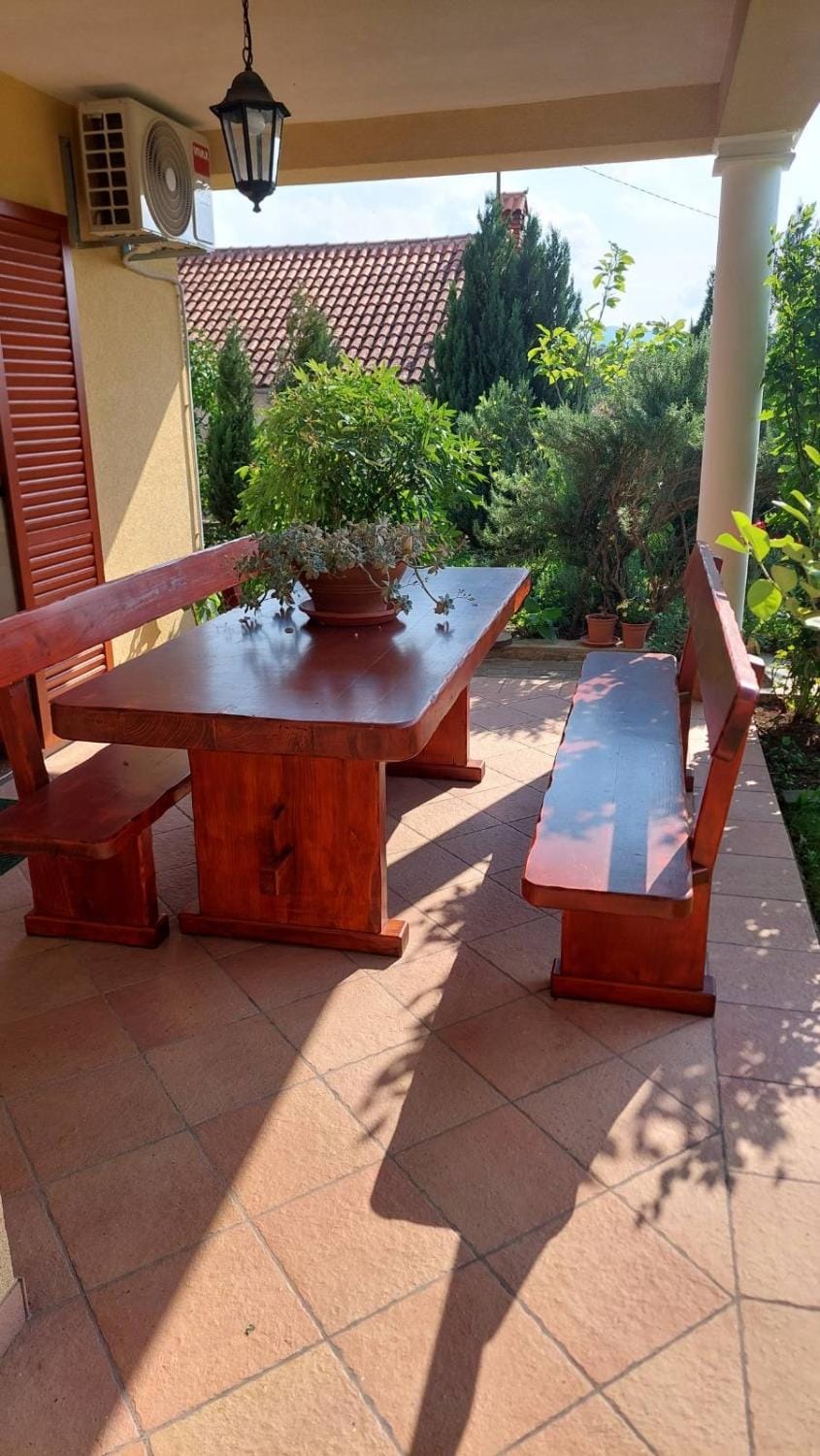 Garden, Balcony/Terrace, Dining area, Garden view