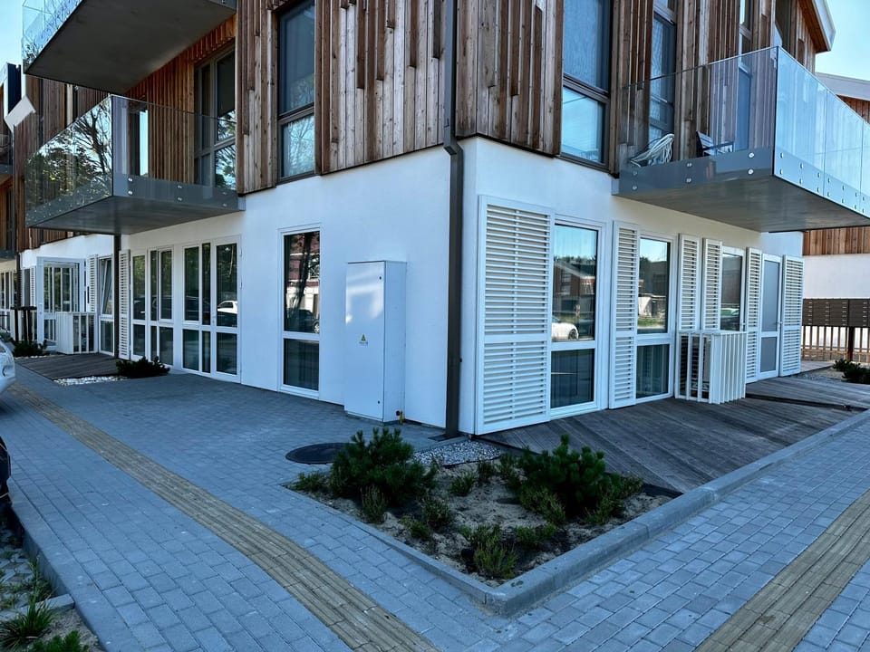 Property building, Balcony/Terrace