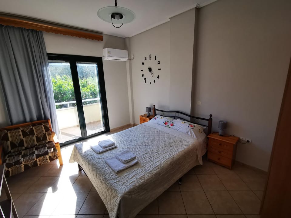 Studio Apartments Eirini Apartment in İzmir Province