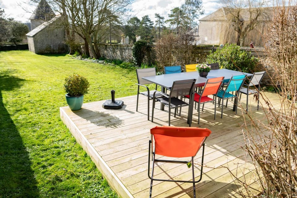 Le Pavillon du Manoir de Conjon House in Normandy