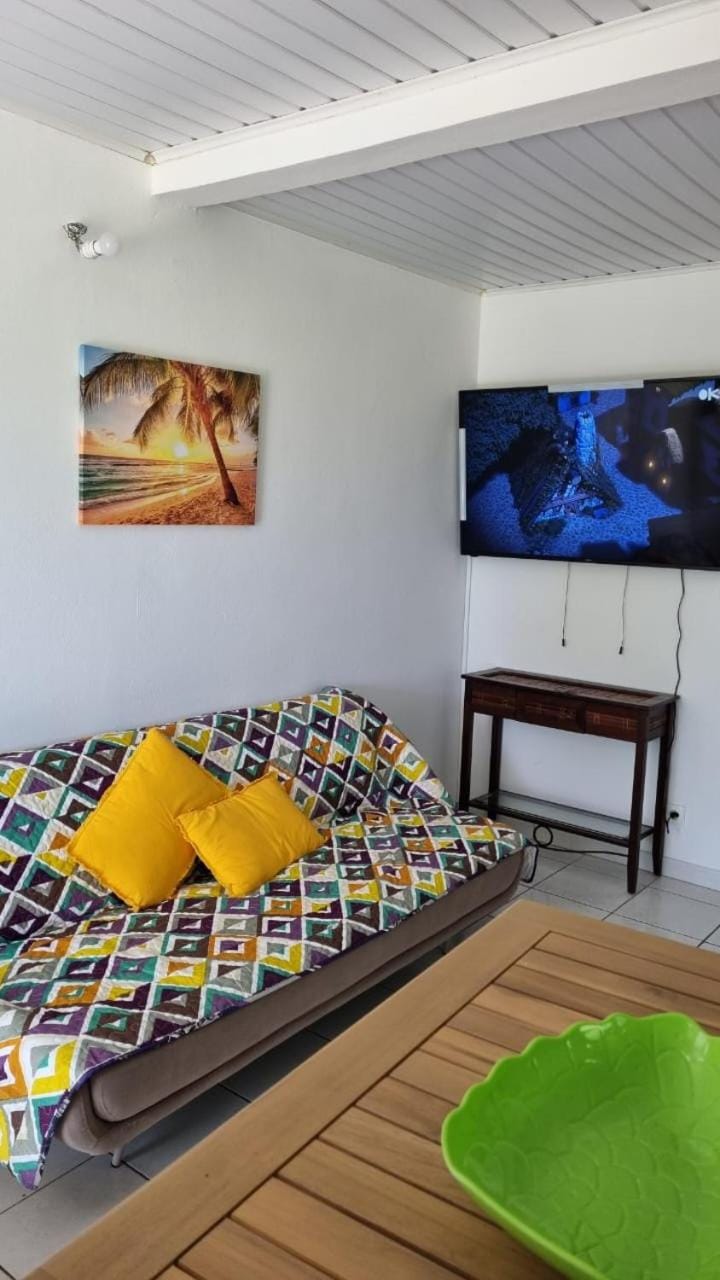Villa Arc-en-ciel Apartment in Sainte-Luce