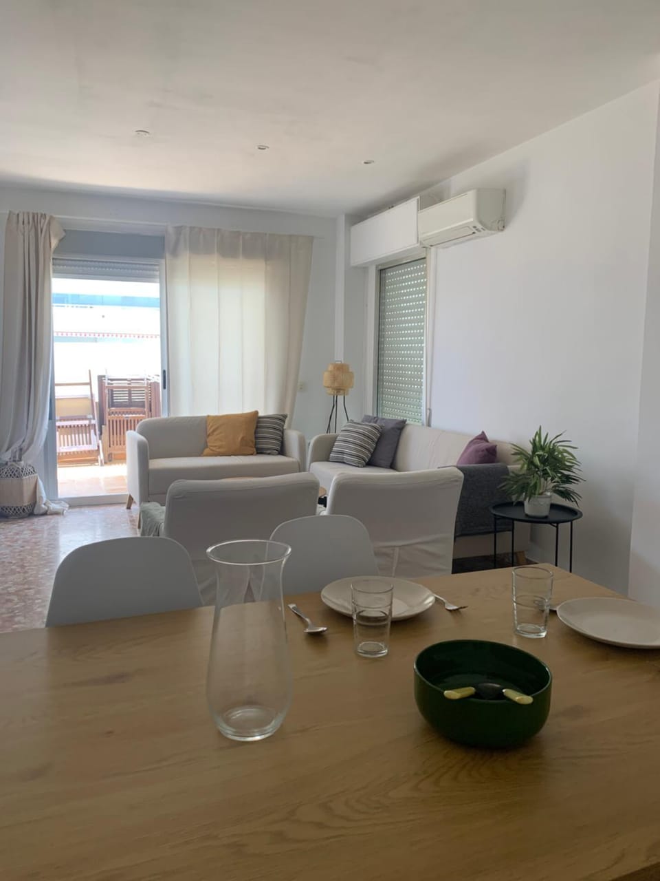 Living room, Dining area, air conditioner