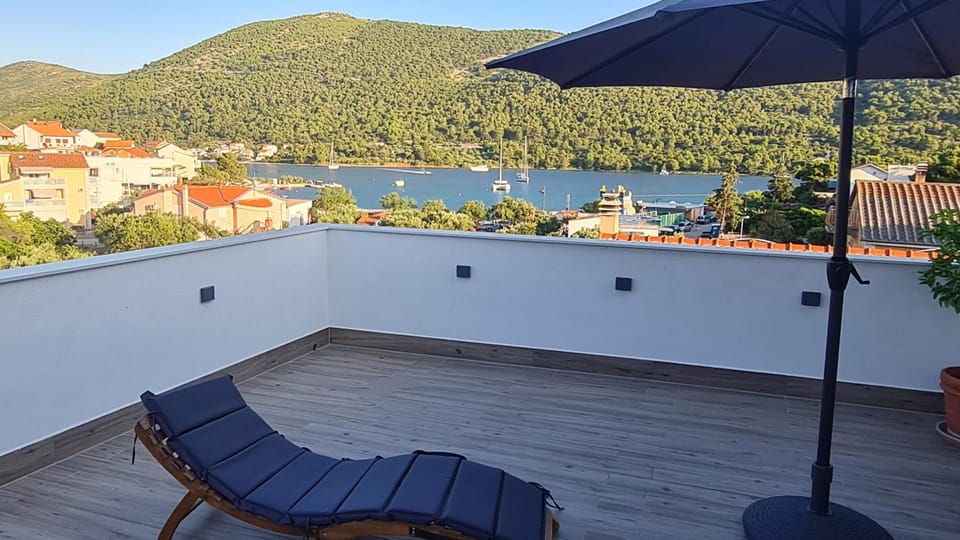 Apartmani Mlinar-Two Bedroom Seaview Apartment in Šibenik-Knin County, Croatia