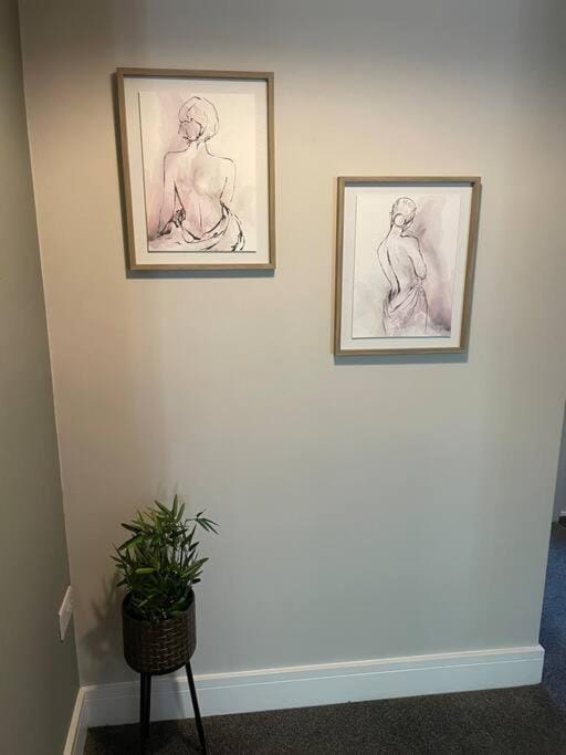 Oak House by ShortStays4U A Modern 3Bedroom Townhouse with free parking in town! Apartment in Kings Lynn