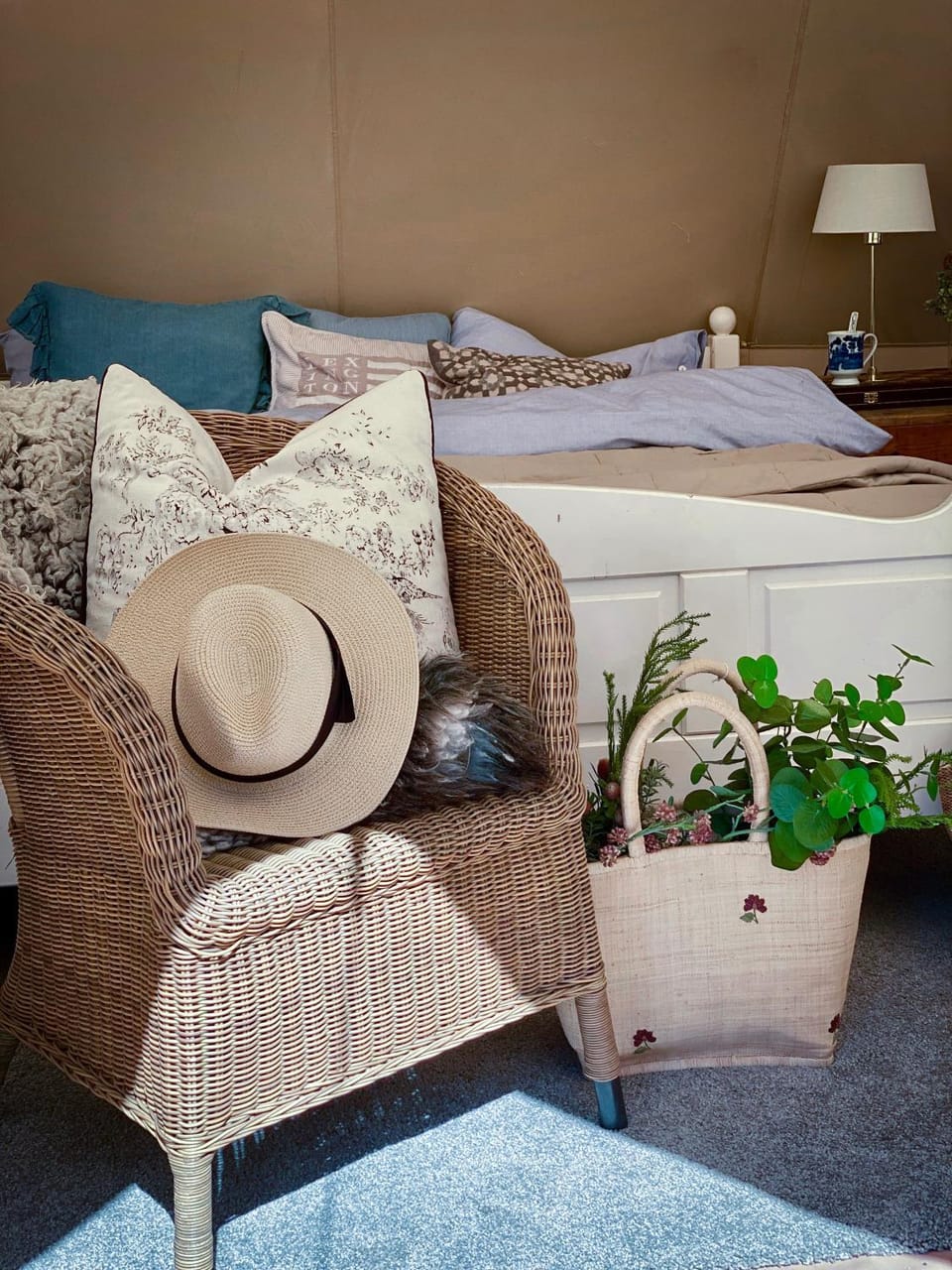 Idyllisk glamping rett ved elven Luxury tent in Viken, Norway