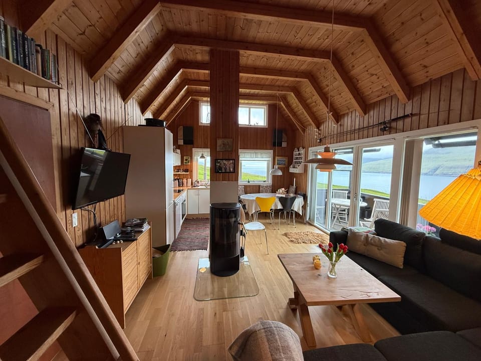 Unique and isolated cottage with stunning views House in Europe