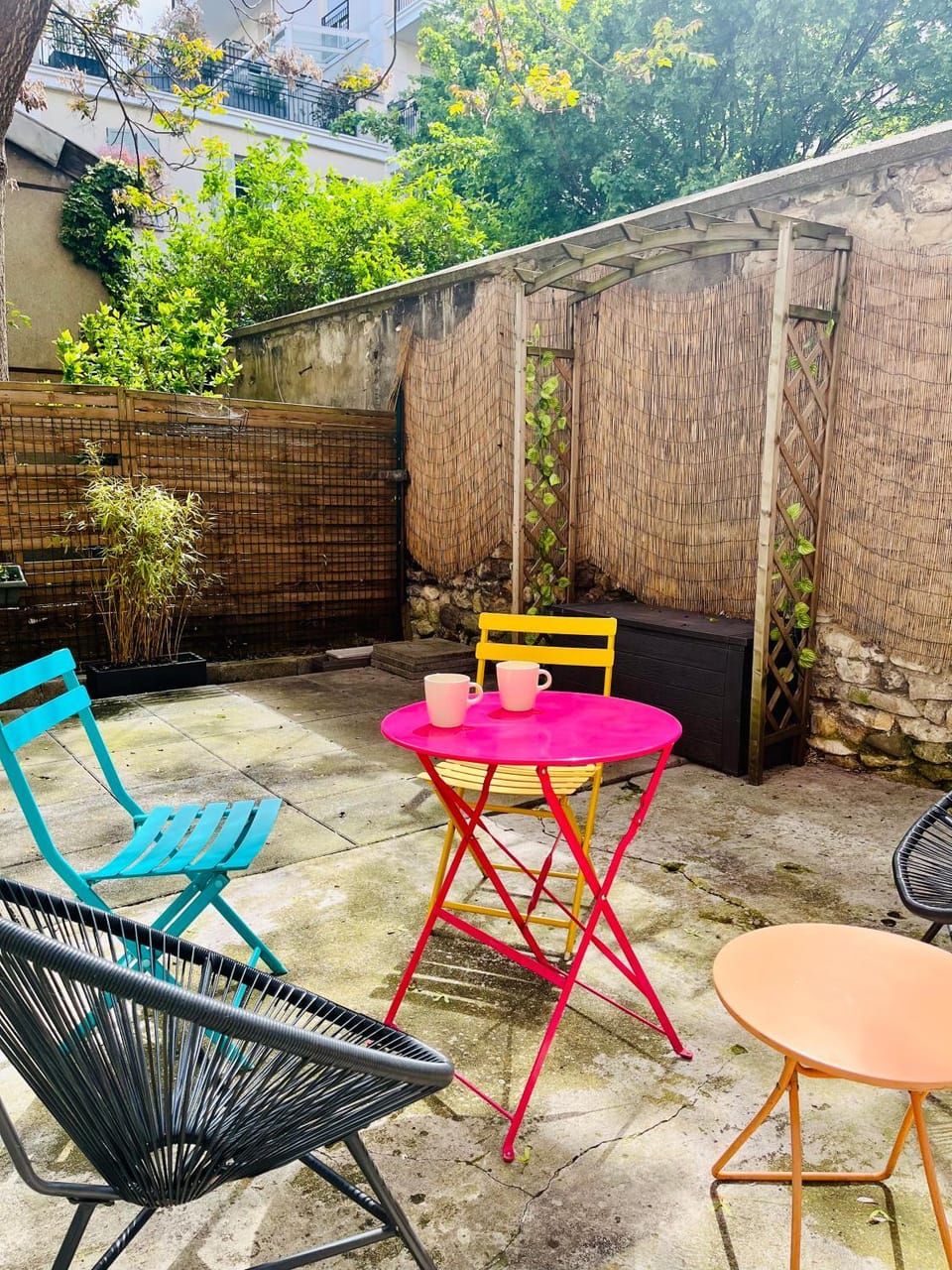 Patio, Garden view