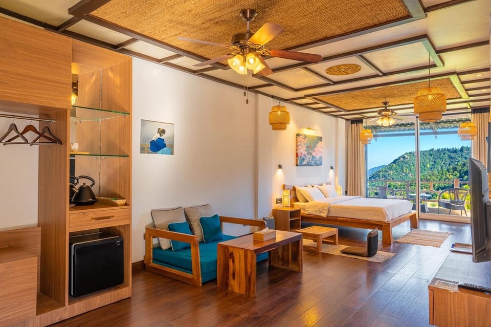 The Wild Sakura Bed and Breakfast in Uttarakhand
