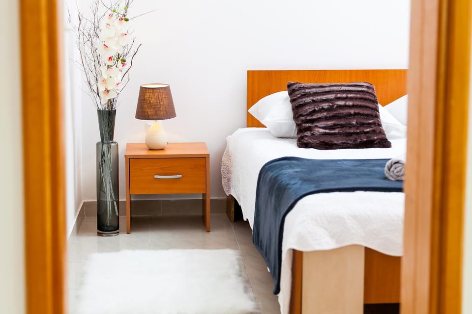 Decorative detail, Bedroom