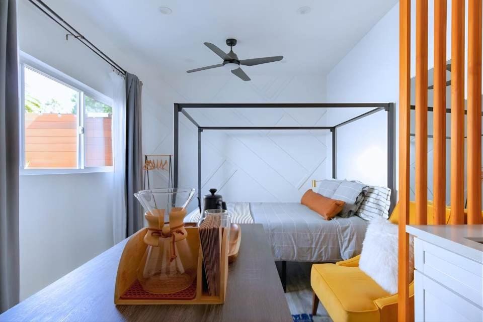 Vibe on the Patio at a Modern Luxury Studio near LAX Beach Apartment in Culver City