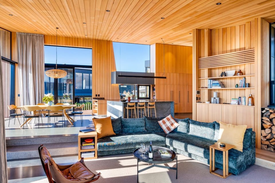 Patio, View (from property/room), Balcony/Terrace, Living room, Seating area, Dining area